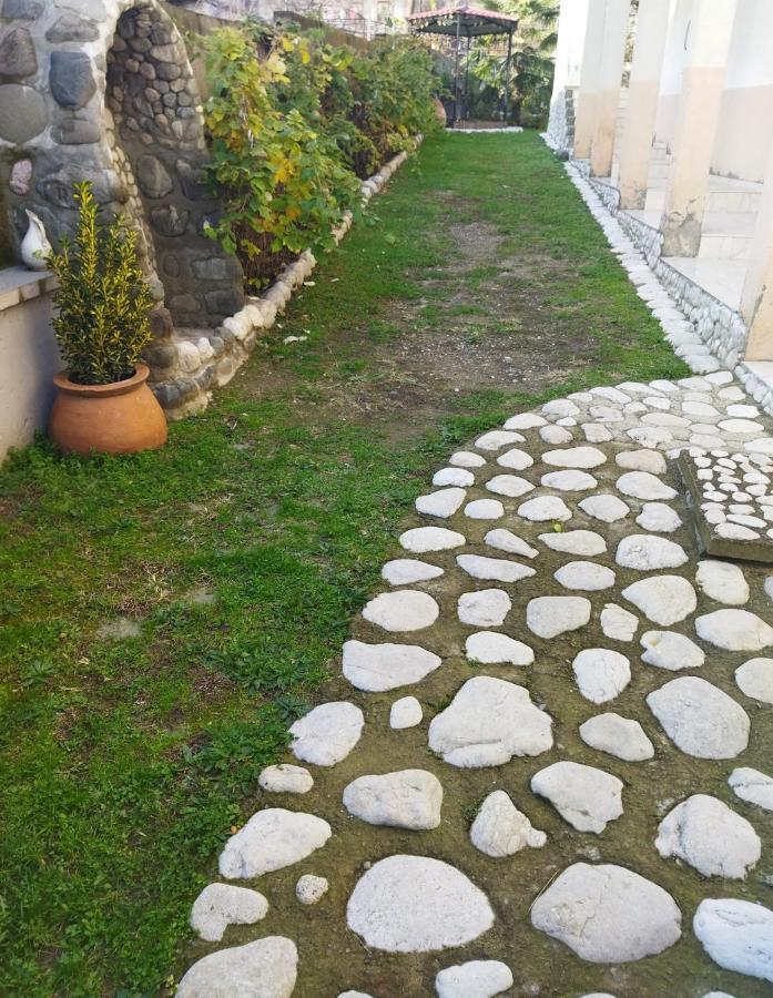 Limi Sachkhere Exterior photo